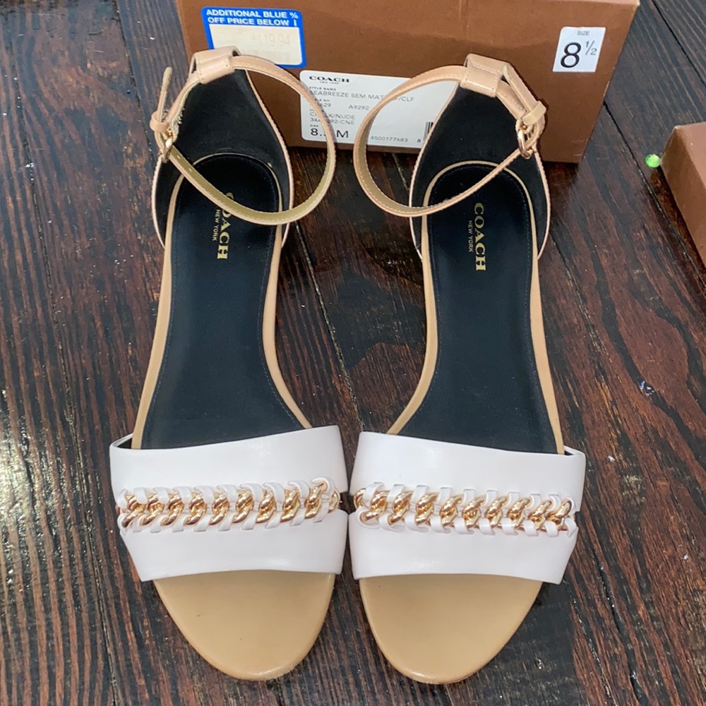 Coach flats